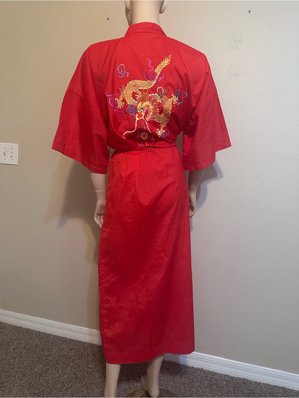 Pearls Vintage Red Satin Kimono Robe Dragon Embroidered Maxi L
